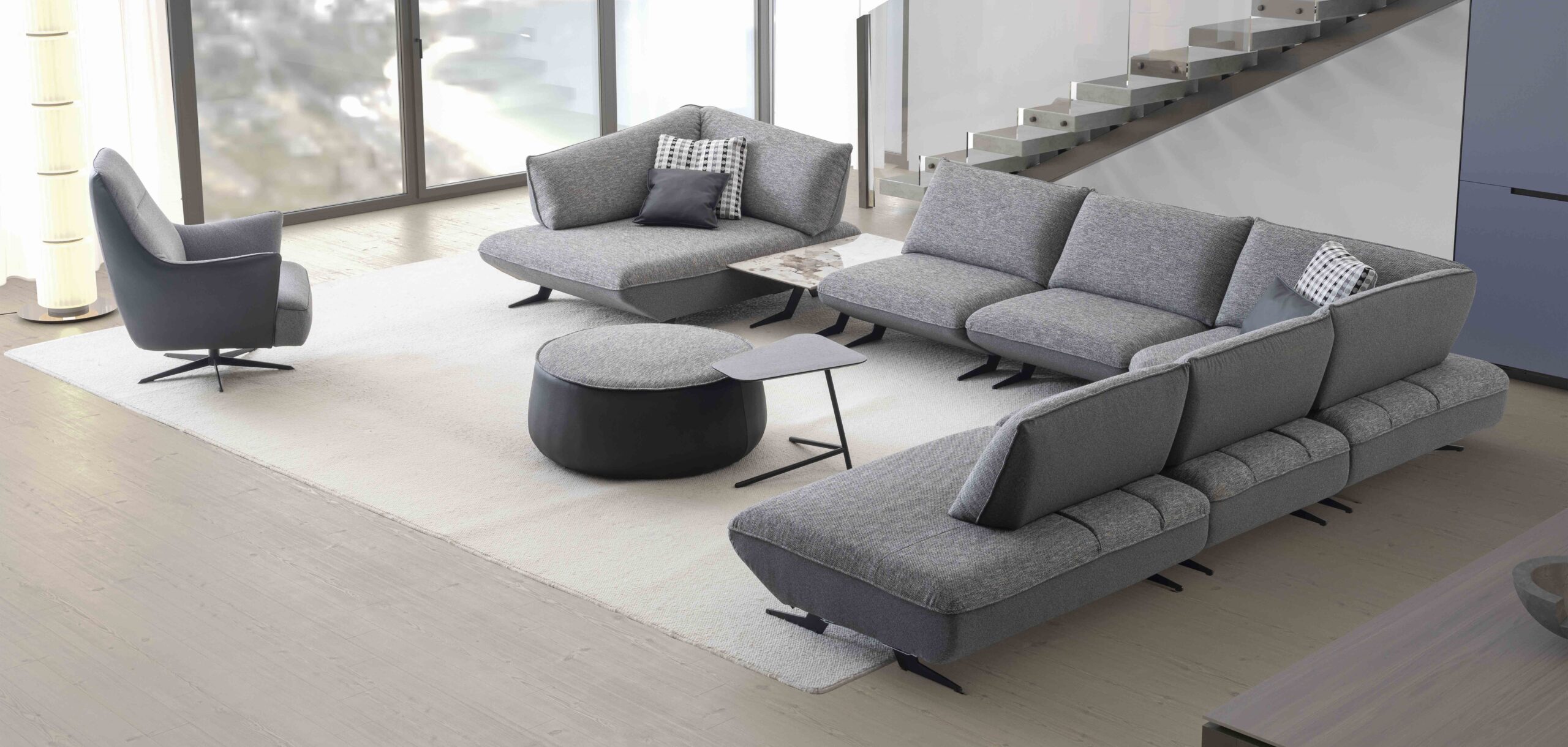 Symba-Hoeksalon-Design Sofa-Grijze sofa met strakke poten-meubelwinkel