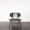 Evolution-hasselt-interieurwinkel-meubels-design-stoelen-fauteuil-isola-groen-vooraanzicht