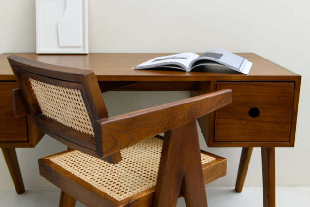 Jean Pierre Jeanneret arm chair Evolution Design Meubelen 2