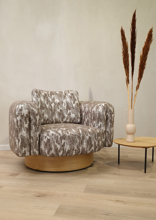 Evolution-design-meubelen-interieurwinkel-design-fauteuil-Eliot