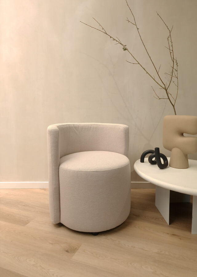 Evolution-design-meubelen-interieurwinkel-design-fauteuil-circle