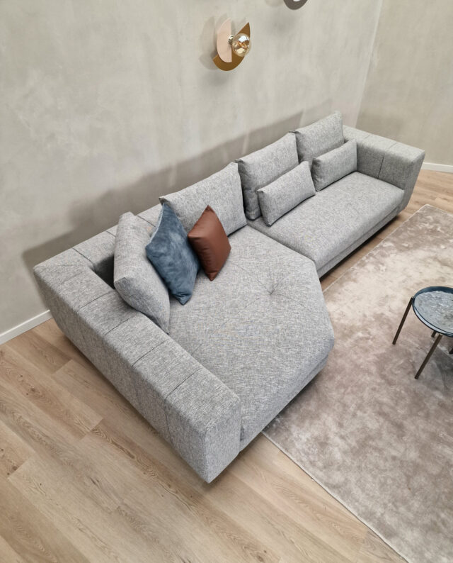 Evolution Interieurwinke-Design meubels-Design sofa's-Amber sofa-Zitbanken op maat-Grijze modulaire sofa -zonder pootjes-